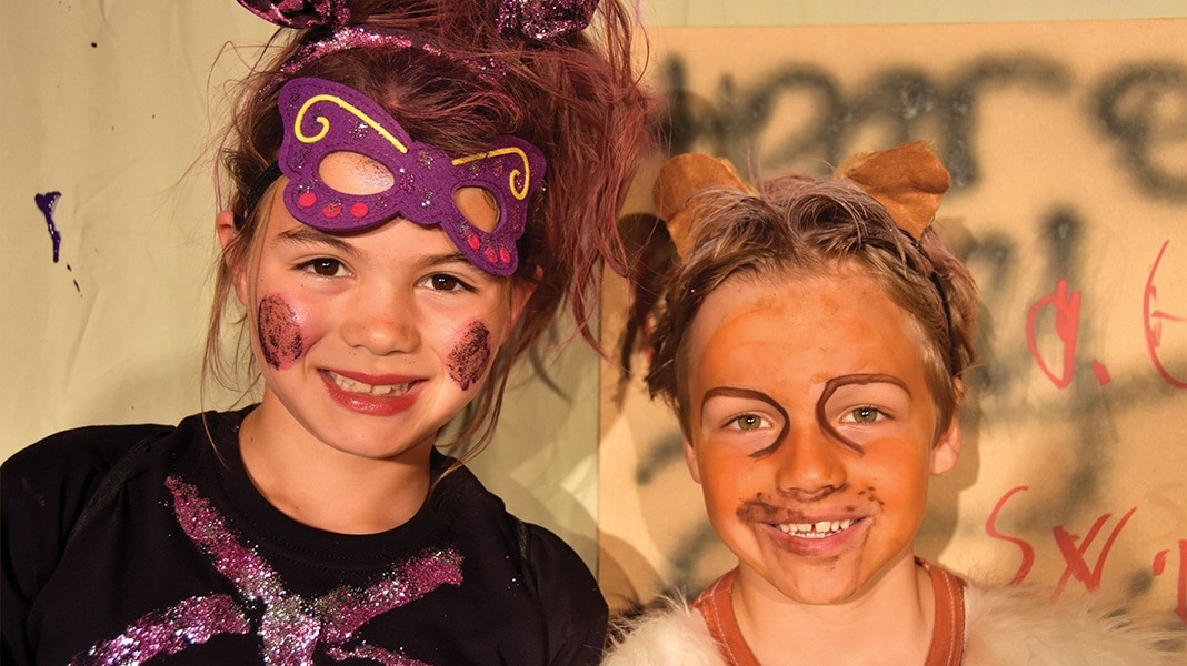 build confidence and resilience in your daughter