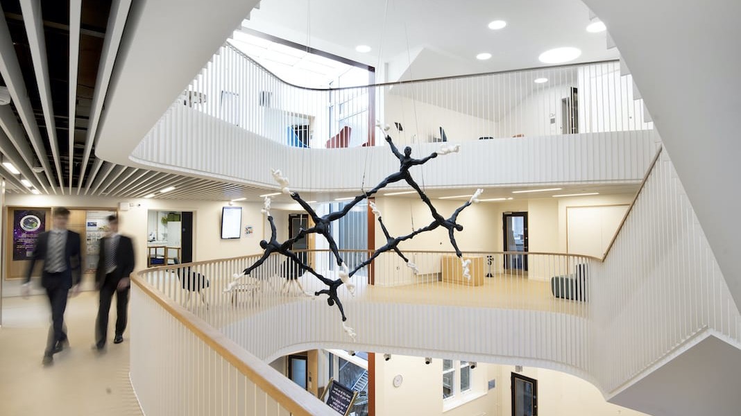 Tonbridge School wins RIBA Award and hosts alumnus art show