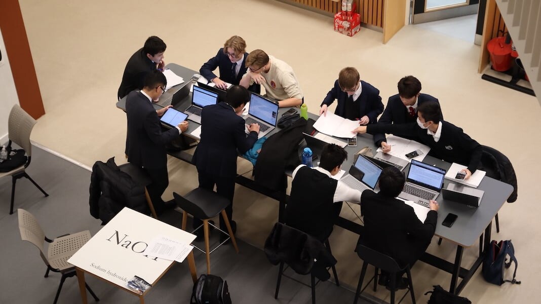 Tonbridge School success in International Physics Brawl