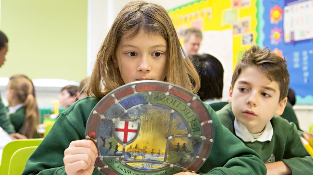 Year 6 competition: Design a roundel for the Lord Mayor of London