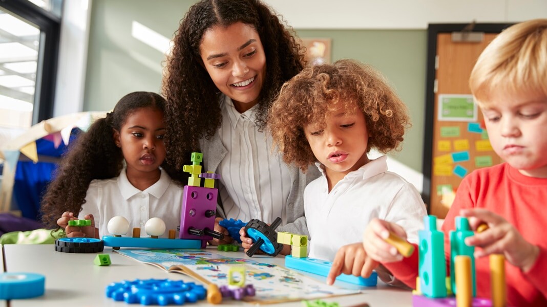 Wetherby Pembridge Minors, Holland Park on when to start school