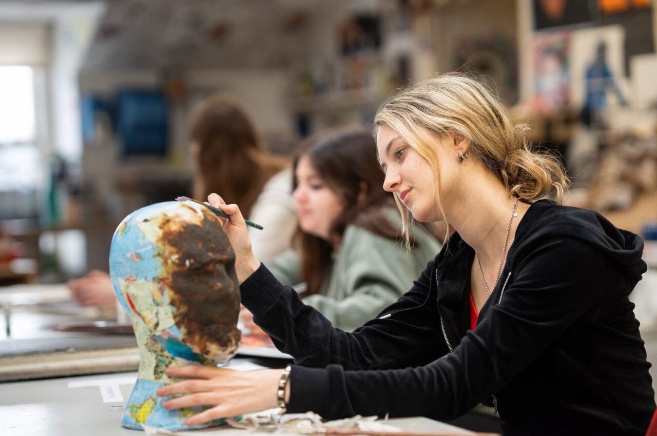 Image supplied by Queen's Gate School | Best schools for creative arts